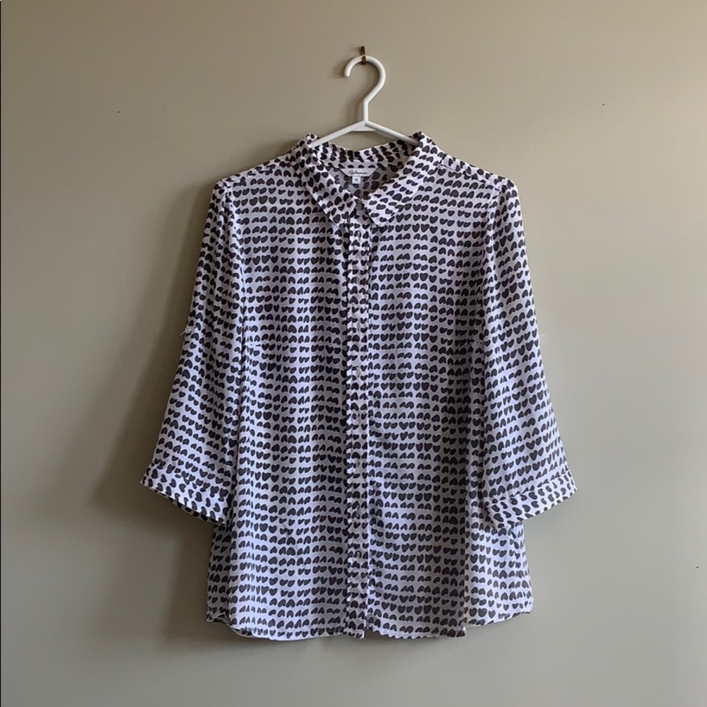 Hearts 💕 3/4 Sleeve Button Flowy Blouse